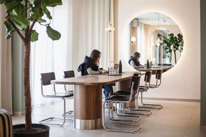 Imagen de los interiores del Apartamentos The Circus Living. Foto 20