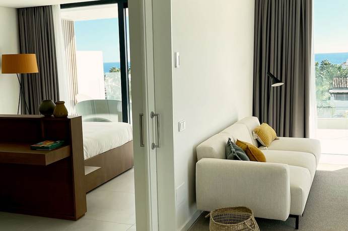 Imagen de la habitación del Apartamentos The Flag Hotel Marbella Estepona - Adults Recommended. Foto 14