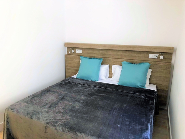 Imagen de la habitación del Apartamentos The Hive Boutique - Adults Only. Foto 3