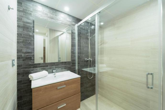 Imagen de la habitación del Apartamentos The Hive Boutique - Adults Only. Foto 6