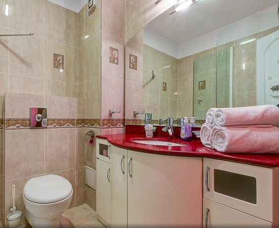 Imagen de la habitación del Apartamentos The One Accommodation Madgearu. Foto 10