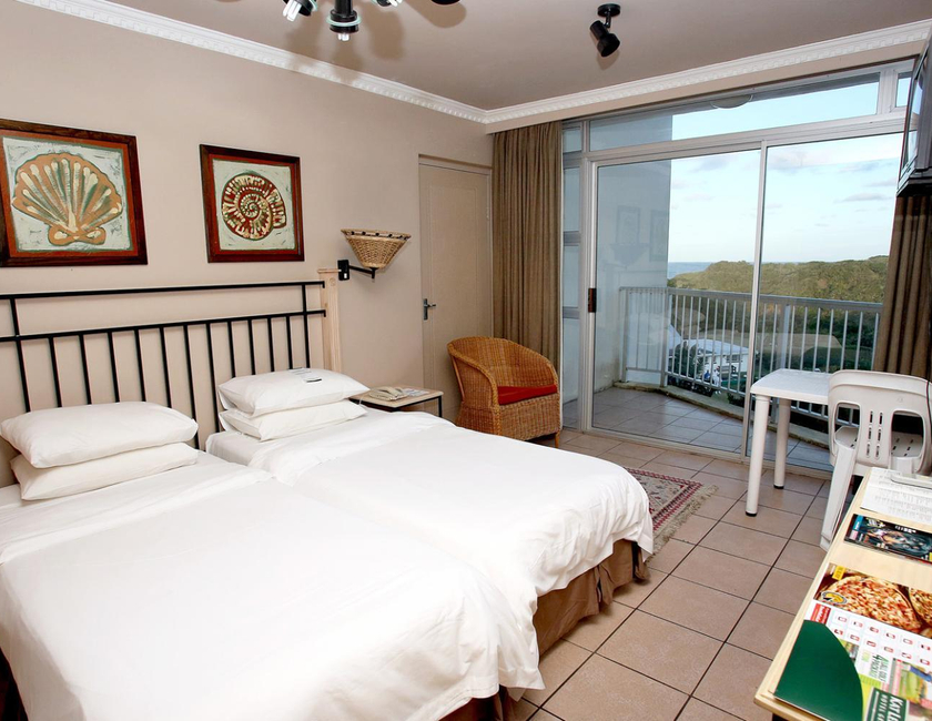Imagen general del Apartamentos The Reef. Foto 15