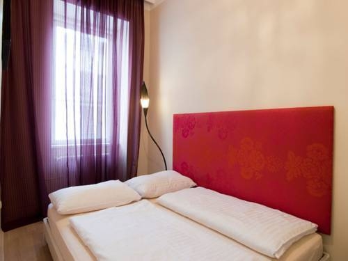 Imagen de los interiores del Apartamentos The Rooms. Foto 9