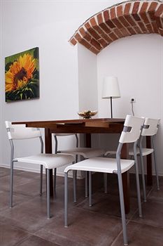 Imagen general del Apartamentos The Secret Garden Apartment Jozefa. Foto 6