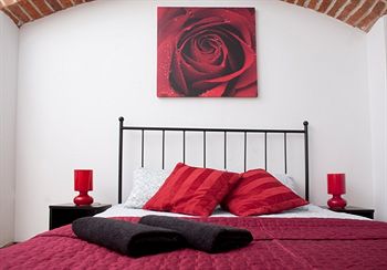 Imagen general del Apartamentos The Secret Garden Apartment Jozefa. Foto 10