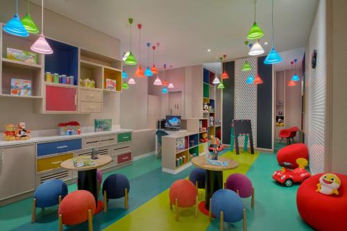 Imagen de los interiores del Apartamentos The Townhouses The Pearl. Foto 6