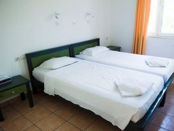 Imagen general del Apartamentos Theos Village Apartments. Foto 2