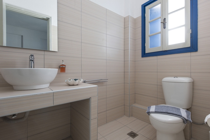 Imagen de la habitación del Apartamentos Thira's Dolphin. Foto 9