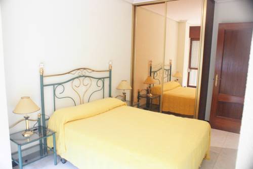 Imagen de la habitación del Apartamentos Tinamayor. Foto 2