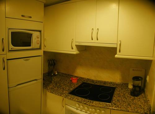 Imagen de la habitación del Apartamentos Tinamayor. Foto 14