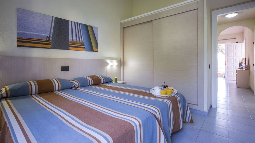 Imagen de la habitación del Apartamentos Tisalaya Park. Foto 13