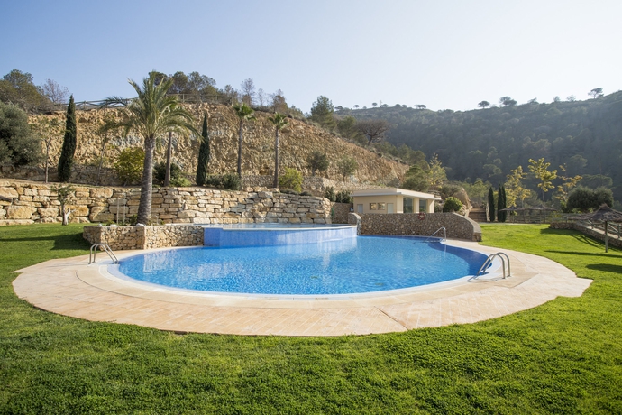 Imagen de la piscina del Apartamentos Torre Lugano Sky. Foto 12