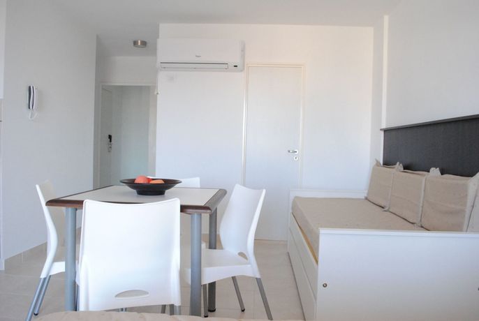 Imagen de la habitación del Apartamentos Torre Potosí. Foto 11