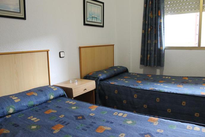 Imagen general del Apartamentos Torre Trebol Benidorm. Foto 2