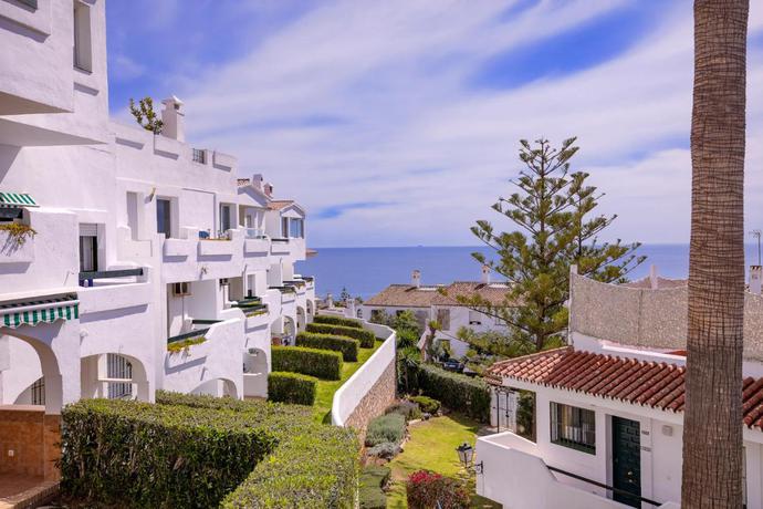 Imagen de los exteriores del Apartamentos Torrenueva Park. Foto 9