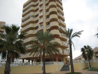 Imagen de los exteriores del Apartamentos Torres Gemelas. Foto 8