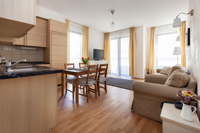 Imagen de los interiores del Apartamentos Town Hall, Budapest. Foto 10