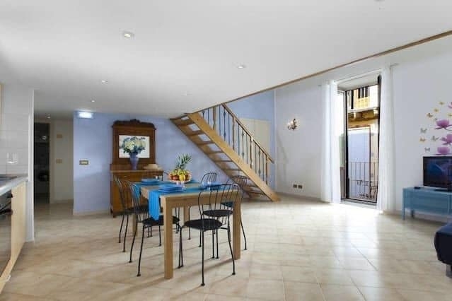 Imagen de los interiores del Apartamentos Travel Etc Apartments Sorrento. Foto 19