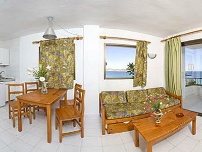 Imagen de la habitación del Apartamentos Tur Palas. Foto 3