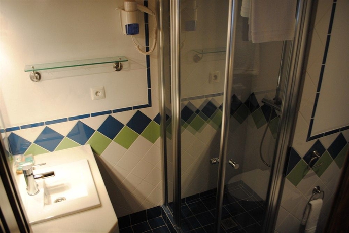 Imagen de la habitación del Apartamentos Turísticos Alhambra. Foto 9