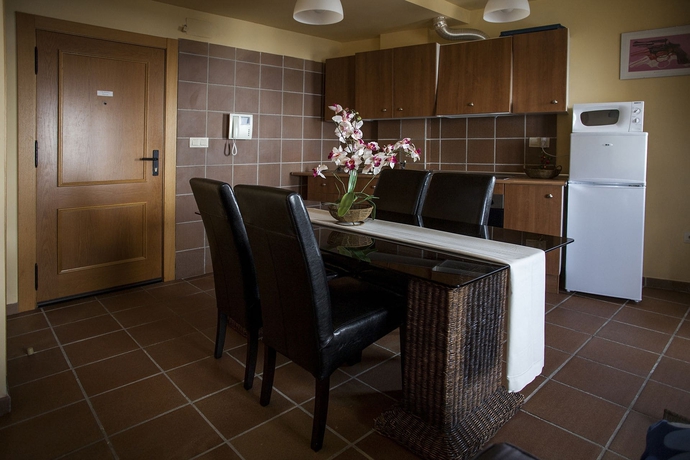 Imagen de la habitación del Apartamentos Turísticos Boabdil. Foto 8