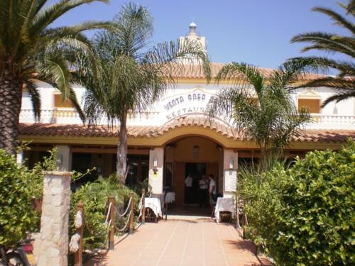 Imagen general del Apartamentos Turísticos Cabo Roche. Foto 2