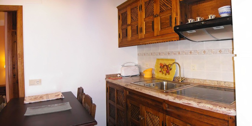 Imagen de la habitación del Apartamentos Turísticos Casalpujarra. Foto 8