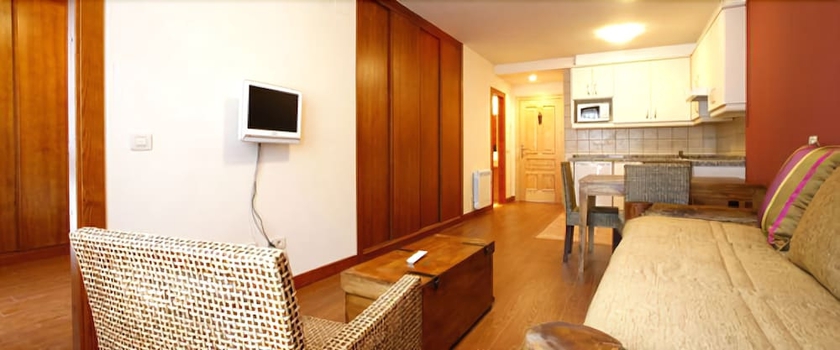 Imagen de la habitación del Apartamentos Turísticos Cuirgu. Foto 3