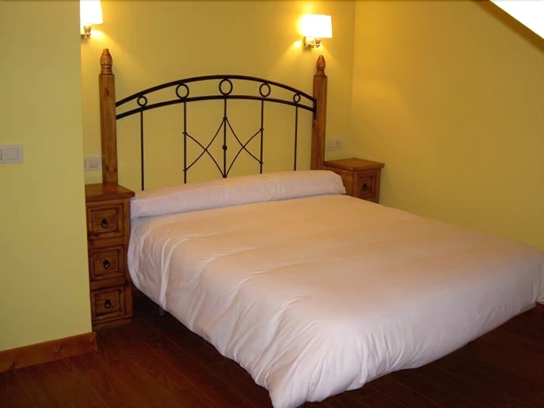 Imagen de la habitación del Apartamentos Turísticos Cuirgu. Foto 6