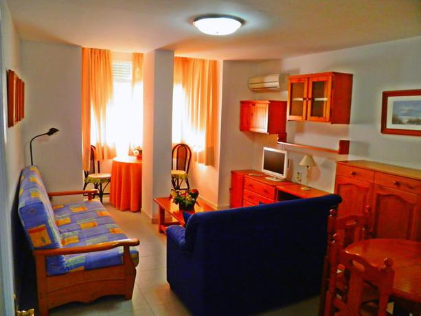 Imagen de los interiores del Apartamentos Turísticos Dunas Y Luz. Foto 13