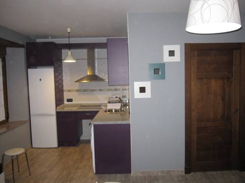 Imagen de la habitación del Apartamentos Tur&iacute;sticos EL Duende de Carricuende. Foto 6