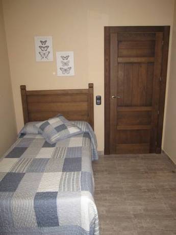 Imagen de la habitación del Apartamentos Tur&iacute;sticos EL Duende de Carricuende. Foto 8