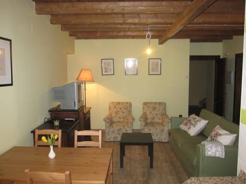 Imagen de la habitación del Apartamentos Tur&iacute;sticos EL Duende de Carricuende. Foto 10