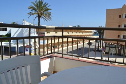 Imagen general del Apartamentos Turísticos Es Daus. Foto 5