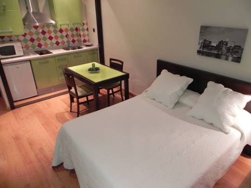 Imagen de la habitación del Apartamentos Turísticos Las Nieves. Foto 8