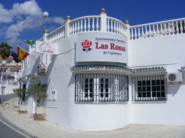 Imagen de los exteriores del Apartamentos Turísticos Las Rosas De Capistrano. Foto 8