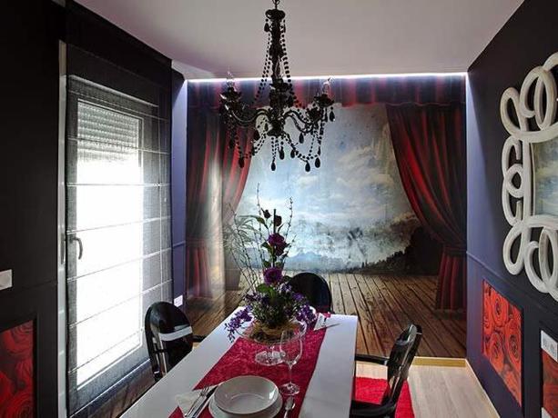 Imagen general del Apartamentos Turísticos Parking Mérida. Foto 8