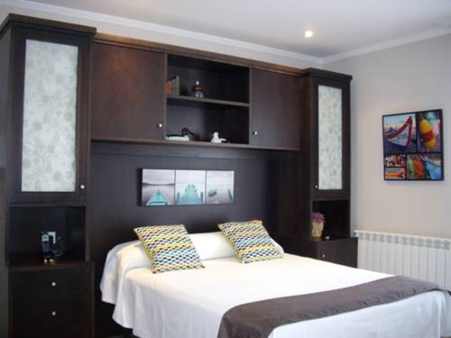 Imagen de la habitación del Apartamentos Turísticos Playa de Tapia. Foto 16