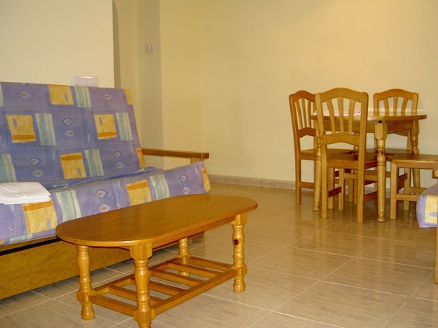 Imagen de la habitación del Apartamentos Turísticos Puerto Tomás Maestre. Foto 5