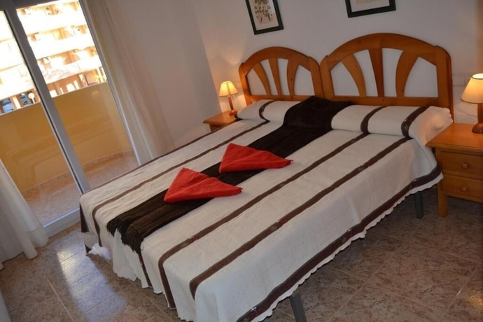 Imagen de la habitación del Apartamentos Turísticos Puerto Tomás Maestre. Foto 6