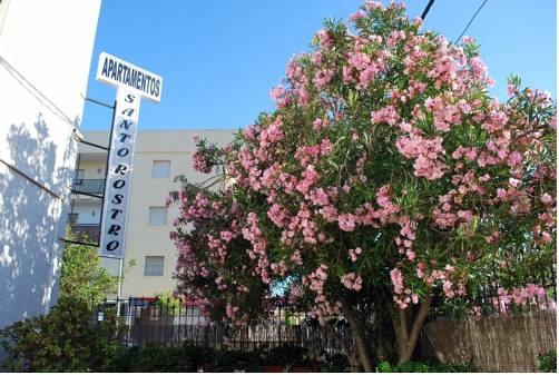 Imagen general del Apartamentos Turísticos Santo Rostro. Foto 5