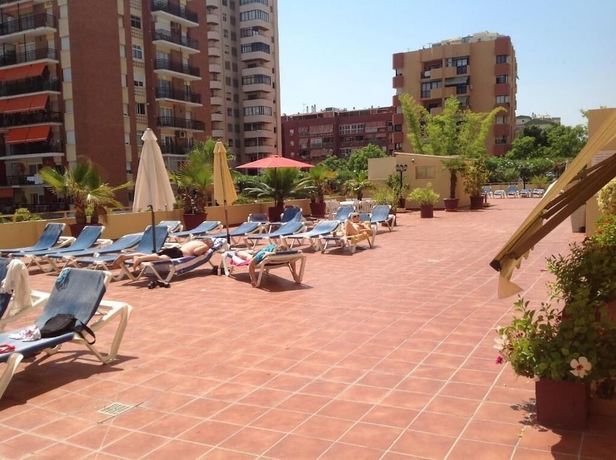 Imagen de los exteriores del Apartamentos Turísticos Yamasol. Foto 14