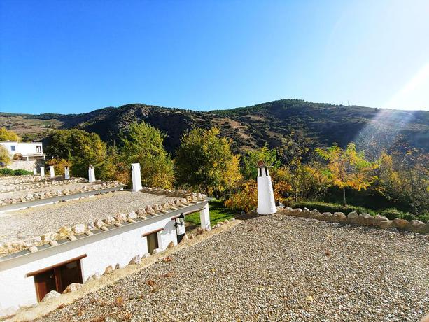 Imagen de los exteriores del Apartamentos Turismo Rural y SPA El Cercado. Foto 12