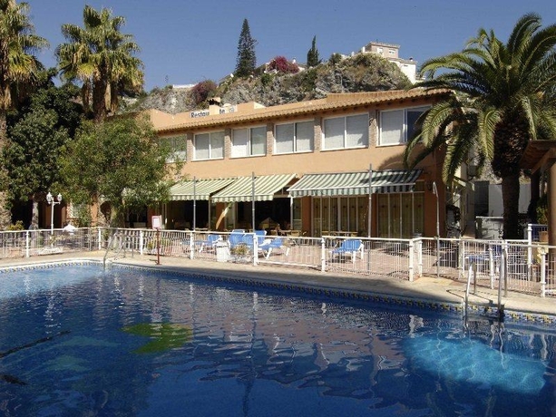 Imagen general del Apartamentos Turismo Tropical. Foto 7