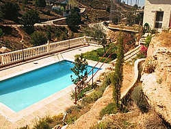 Imagen de la piscina del Apartamentos Turisticos Cumbres Verdes. Foto 9