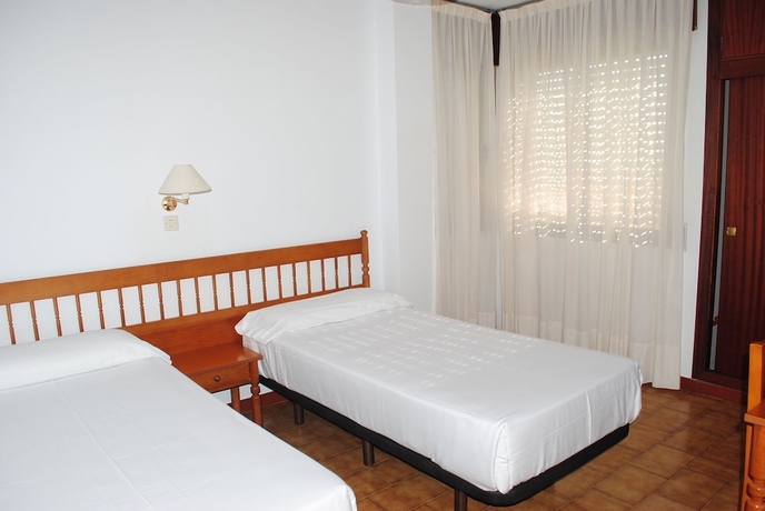 Imagen de la habitación del Apartamentos Turisticos Suaces. Foto 3