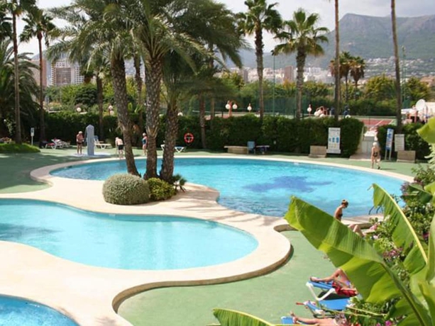 Imagen de la piscina del Apartamentos Turmalina. Foto 18