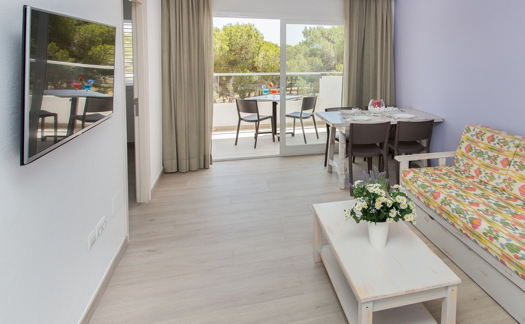 Imagen de los interiores del Apartamentos Typic Art. Foto 16