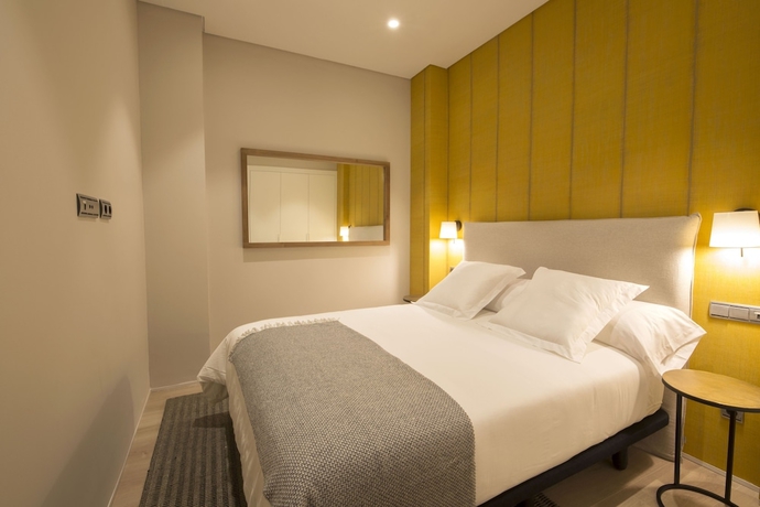 Imagen de la habitación del Apartamentos U-Sense Granada Catedral. Foto 5