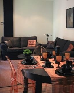 Imagen de la habitación del Apartamentos Uma Suites Barceloneta Beach. Foto 6